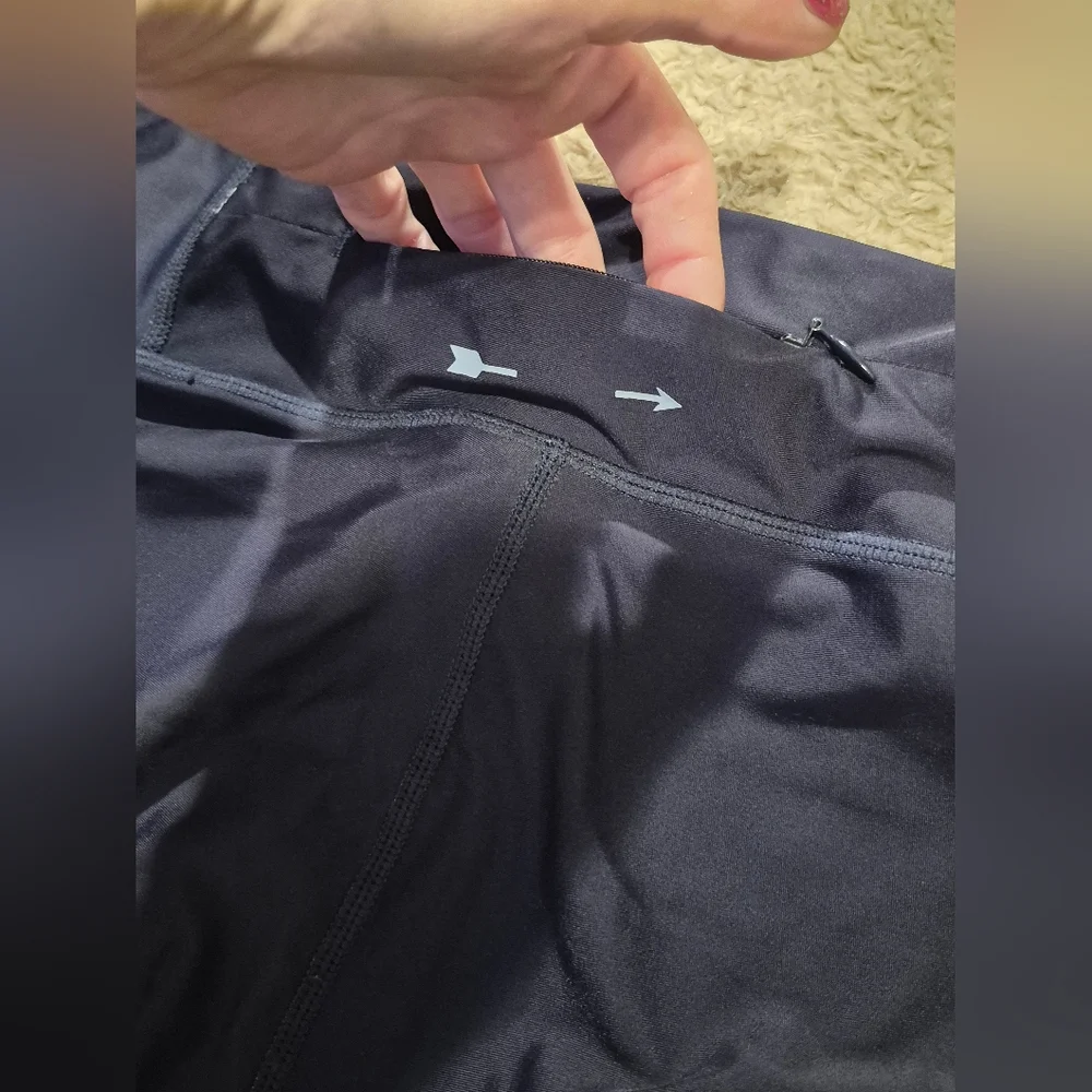 The Upside Seawater Dip-Dyed Leggings Midi 10 EUC - Picture 10 of 16